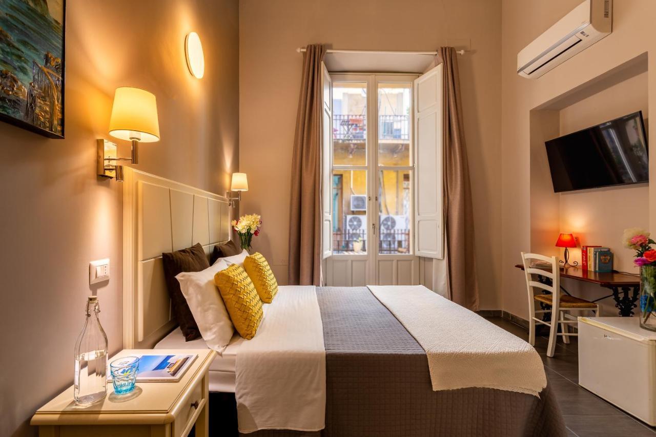 Marlin Rooms Cagliari Eksteriør bilde